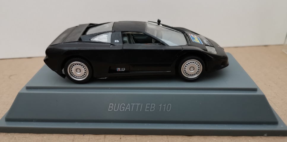 Bugatti EB110
