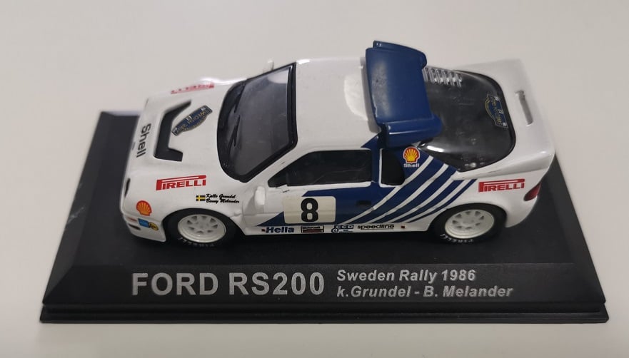 Ford RS200 #8
