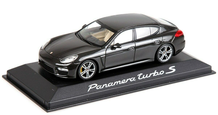Porsche Panamera Turbo S